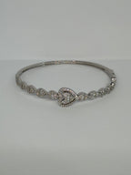 Crystal Heart Bangle Bracelet / Pulsera Rígida con Corazón de Cristales