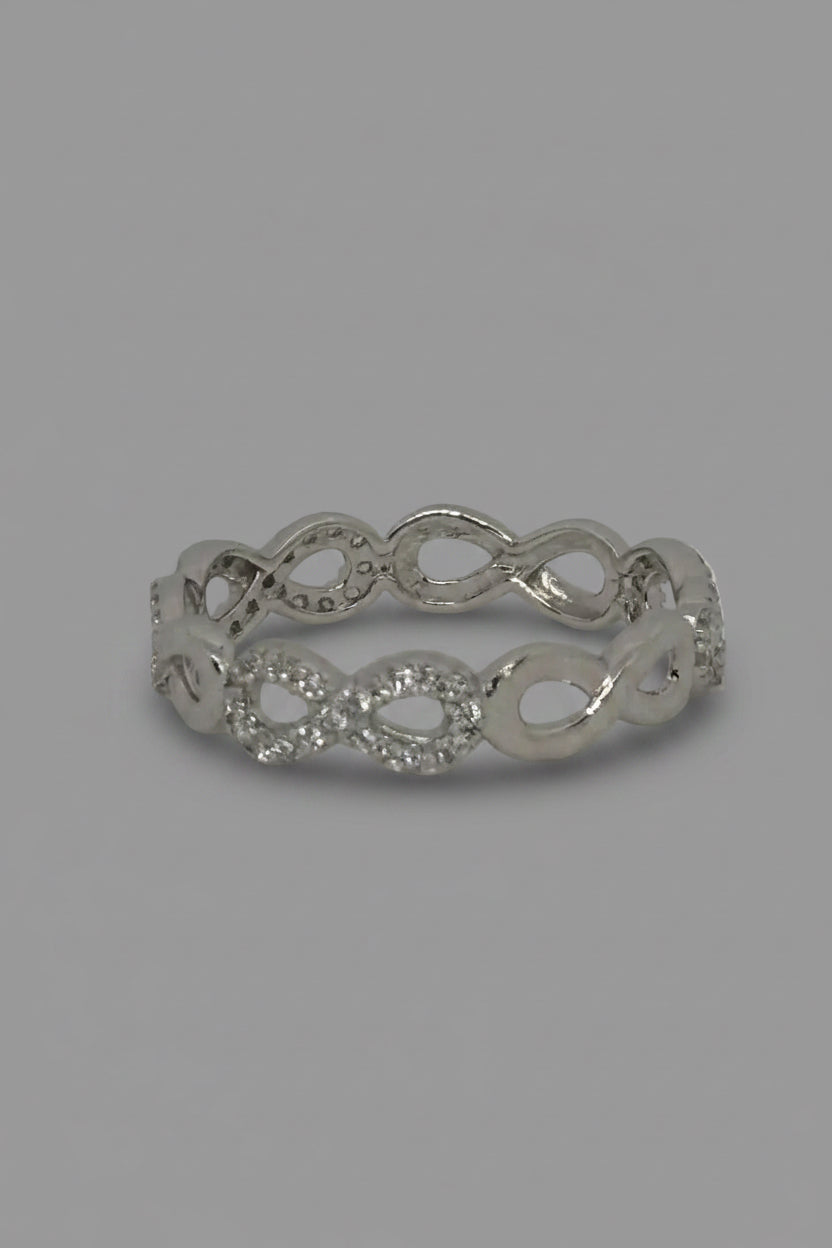 Silvery Infinity Ring — 925 Sterling Silver