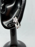 White Flower Crystal Hoop Earrings / Aretes Argolla con Flor de Cristales Blancos