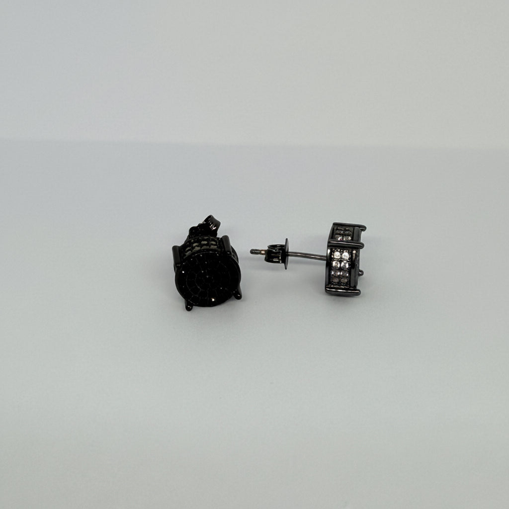 Men's Black Round Crystal Stud Earrings / Aretes de Hombre Redondos Negros con Cristales