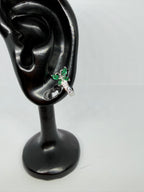Green Butterfly Crystal Hoop Earrings / Aretes Argolla con Mariposa de Cristales Verdes