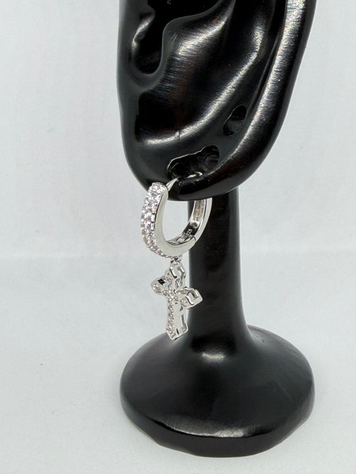 Crystal Cross Dangle Hoop Earrings / Aretes Argolla con Cruz Colgante de Cristales