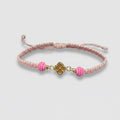 Lucky Clover Bracelet — 18K Gold Charm, Pink | Pulsera Trébol de la Suerte — Oro 18K, Rosa