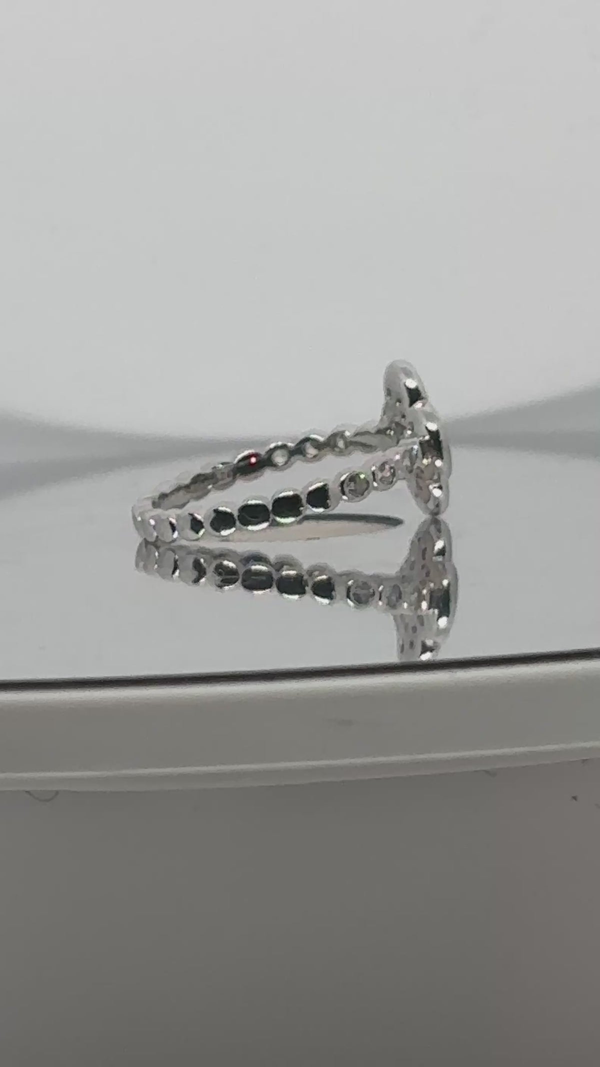 Clover Love Ring — 925 Sterling Silver