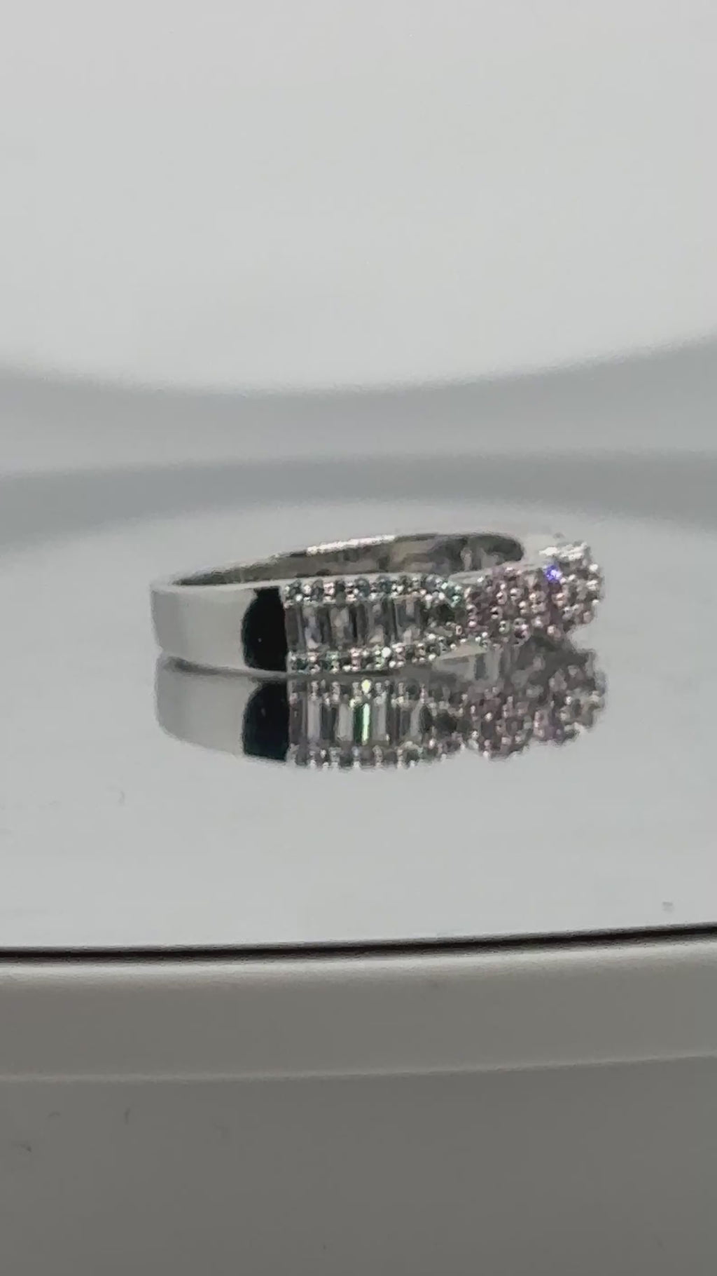 Little Pink Eyes Ring — 925 Sterling Silver
