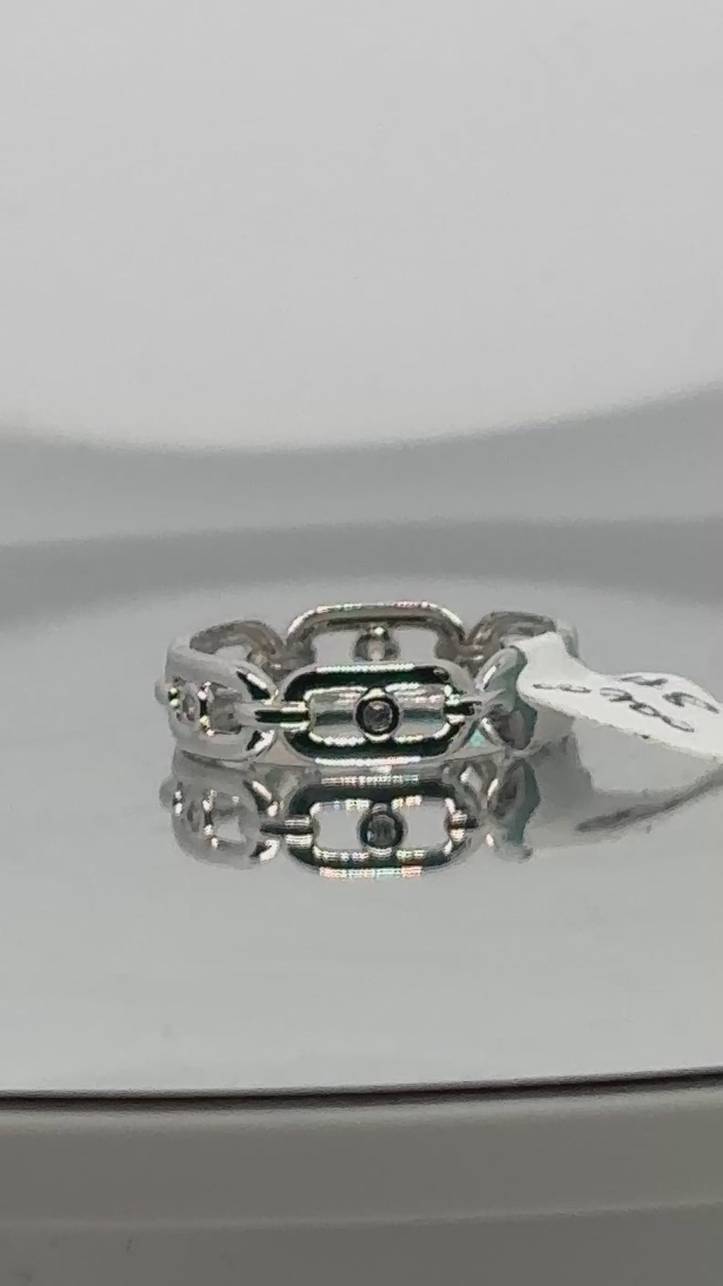 Chain Link Ring — 925 Sterling Silver