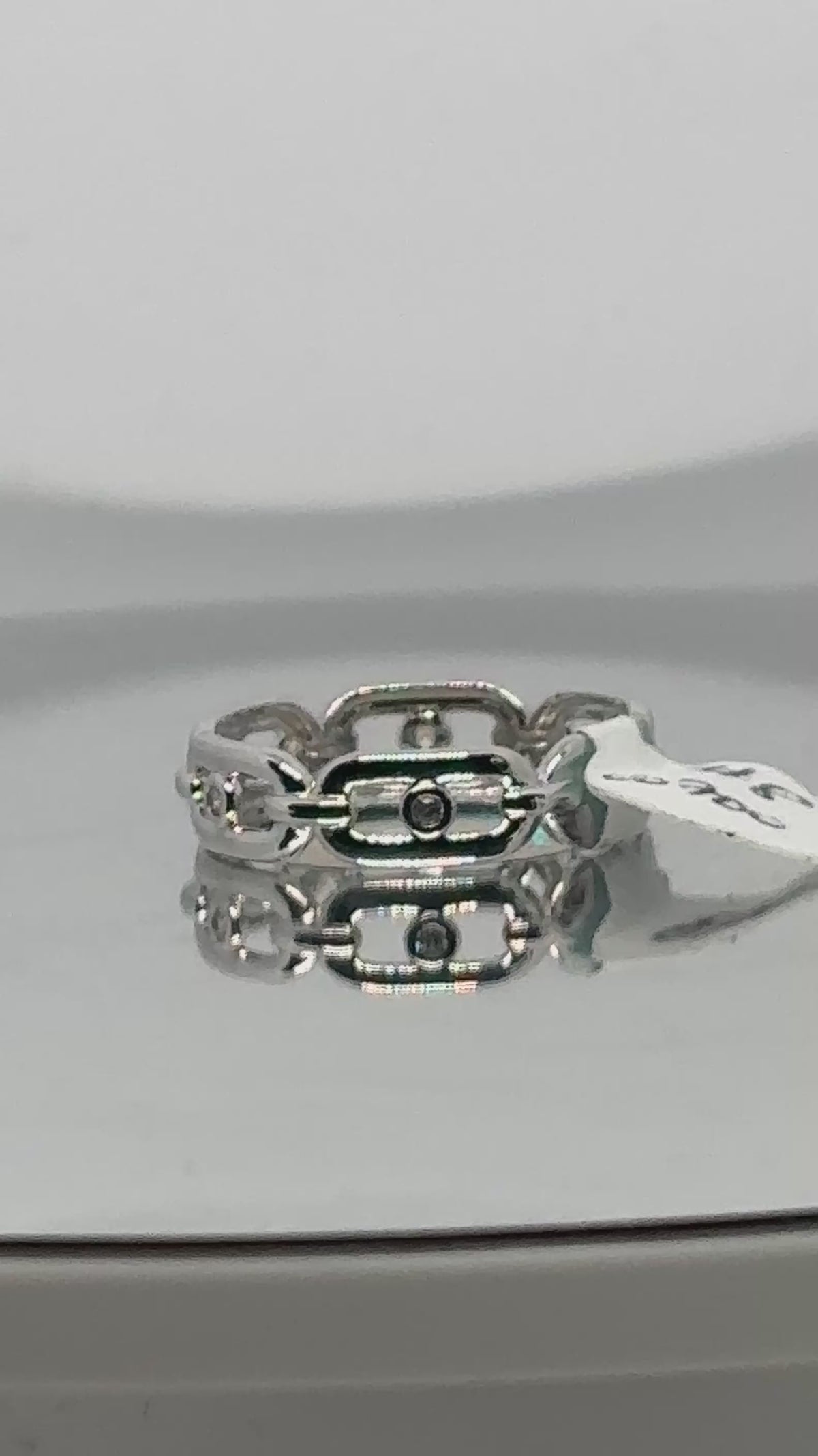 Chain Link Ring — 925 Sterling Silver