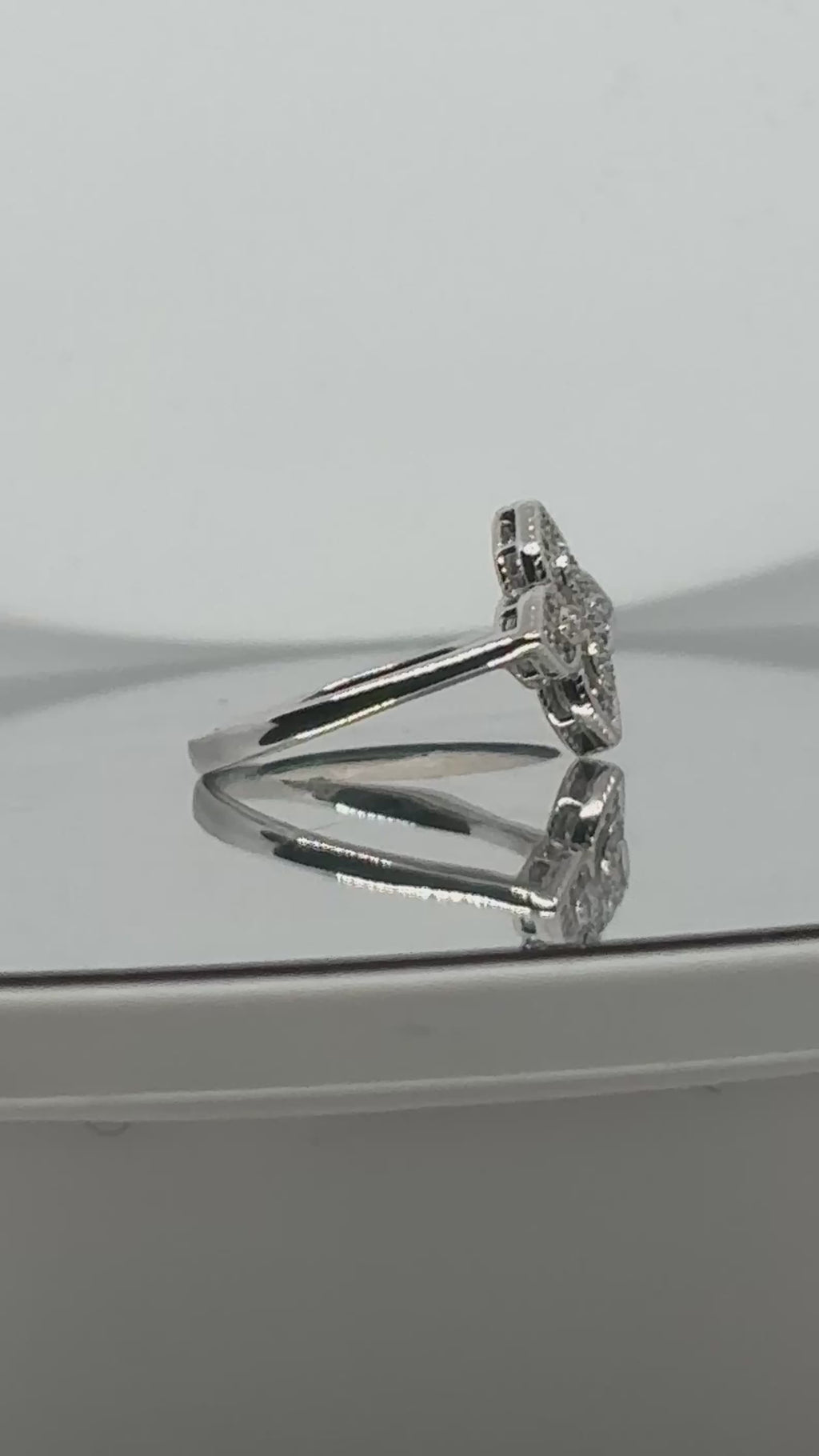 Flower of Light Ring — 925 Sterling Silver